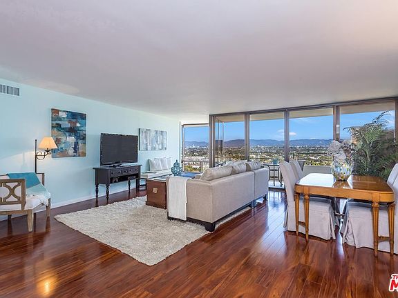 3rd image of 4316 Marina City Dr Unit 1127