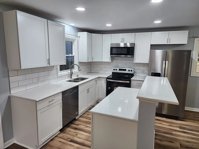 203 Inman Rd — Photo 9