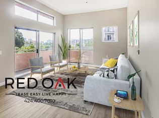 6700 Franklin Pl APT 302, Los Angeles, CA 90028