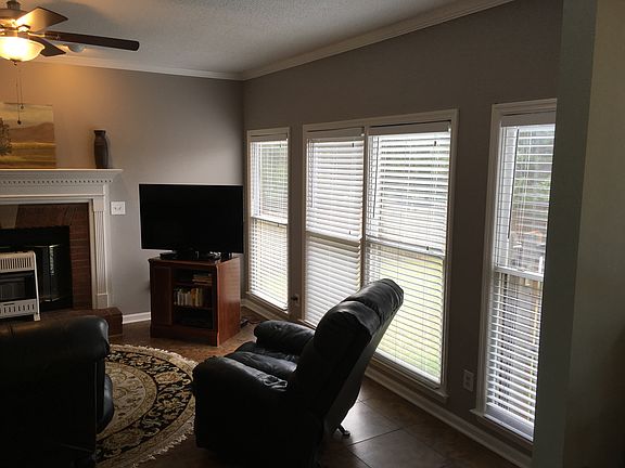 3rd image of 102 Sanoma Dr