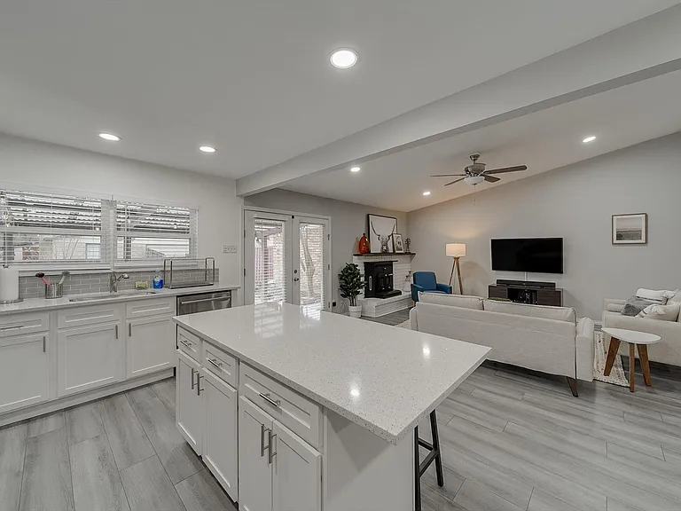 2922 Clover Valley Dr — Photo 11