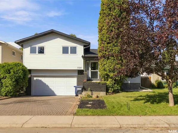 526 Tobin Crescent, Saskatoon, SK S7K 4N8