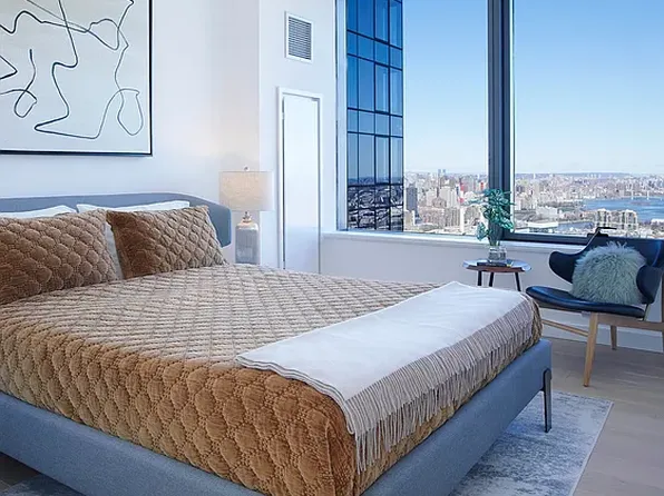 3 Court Square image 3 of 11