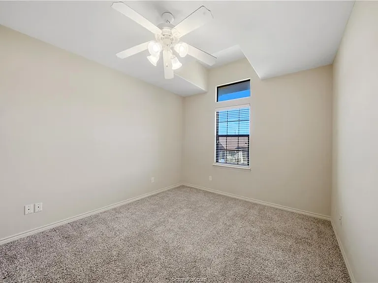 3323 General Pkwy — Photo 9