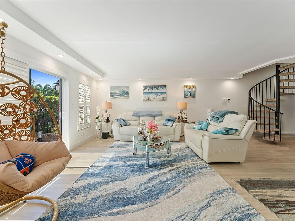 1st image of 670 Tennis Club Dr APT 110