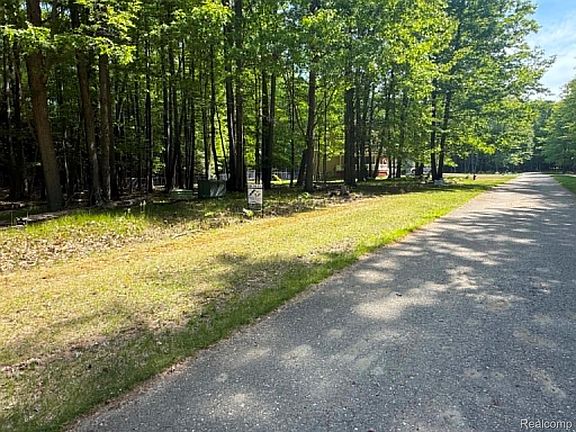 5th image of LOT 14 Towering Oaks Dr