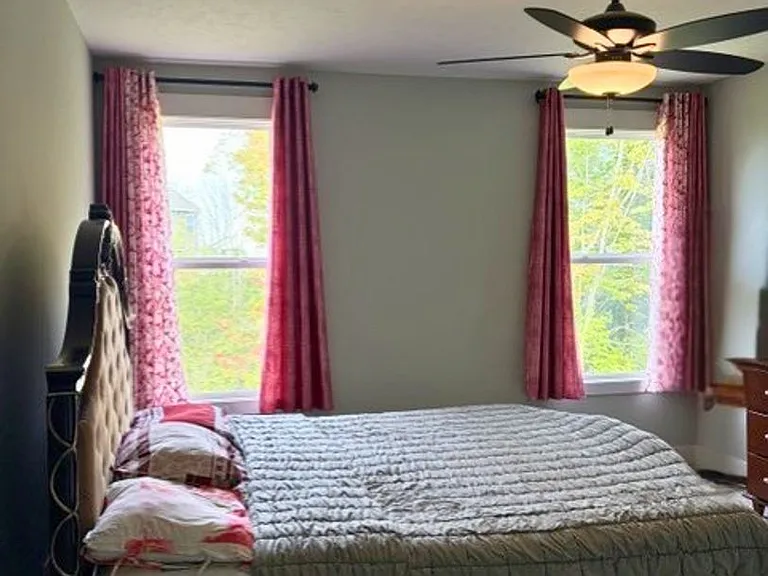 5961 Claymont Ct SE — Photo 15