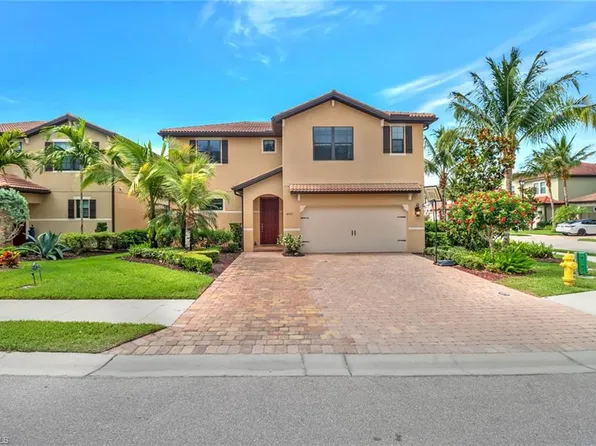 14561 Tuscany Pointe Trl, Naples, FL 34120