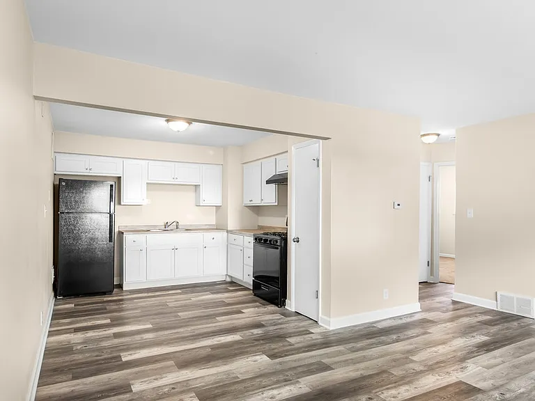 3073 W Ruskin Ct #8 — Photo 2