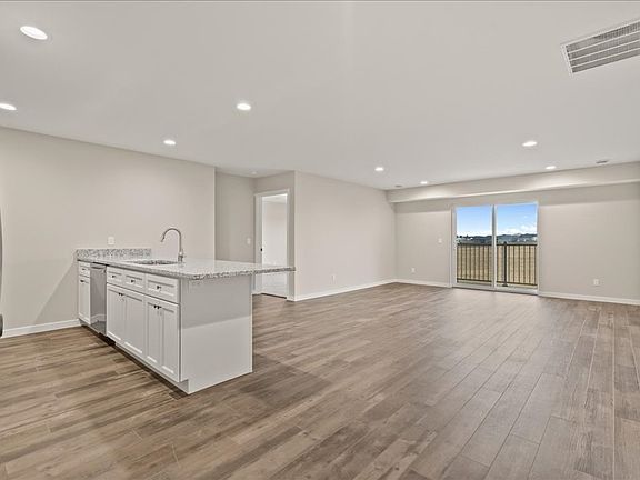3rd image of 7128 Thunder Valley Dr APT 7