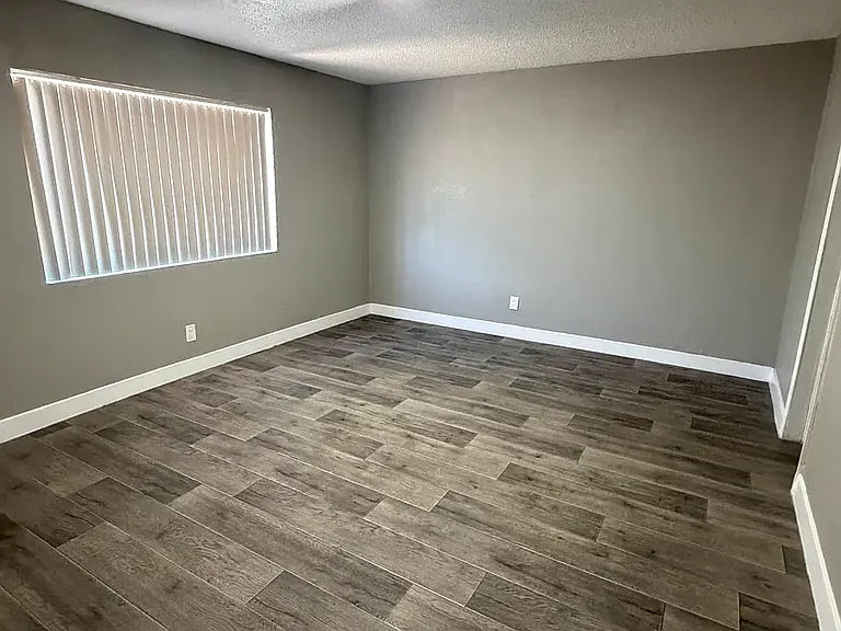 515 S 13th St #28 — Photo 4