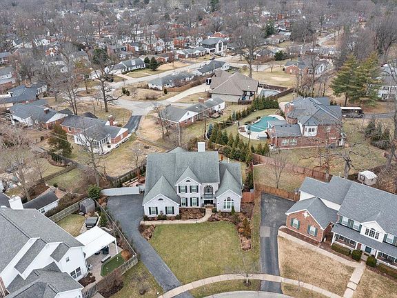 2nd image of 57 Yorkshire Lane Ct