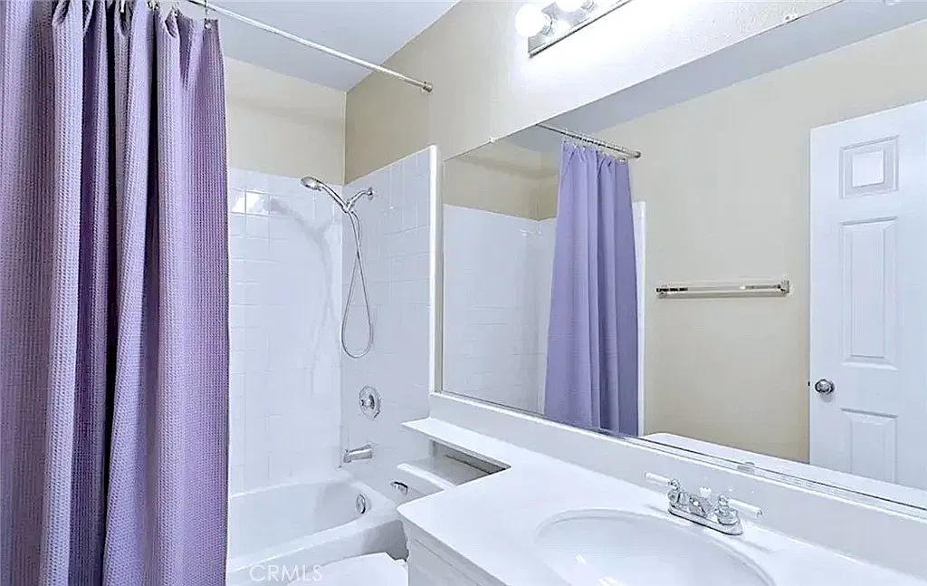 2 bed, 1162 sqft, $3,350 — Photo 4
