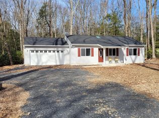 241 Lower Valley Dr, Kunkletown, PA 18058