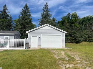 2817 W Shore Dr, Central Lake, MI 49622