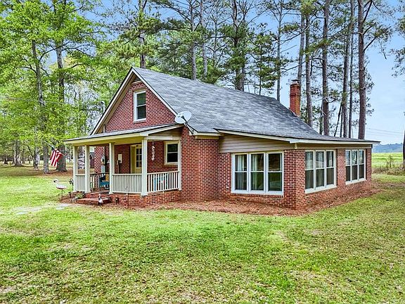 2nd image of 681 Morey Rd