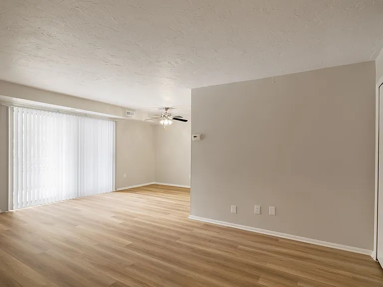 Coppertree Apartments — Photo 62