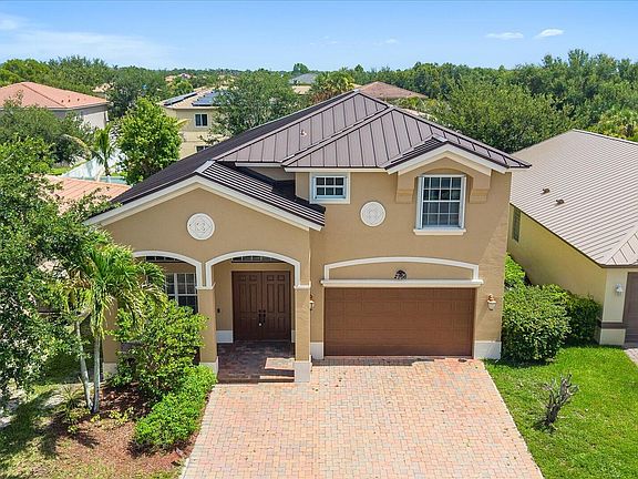 4th image of 2166 SW NEWPORT ISLES Boulevard