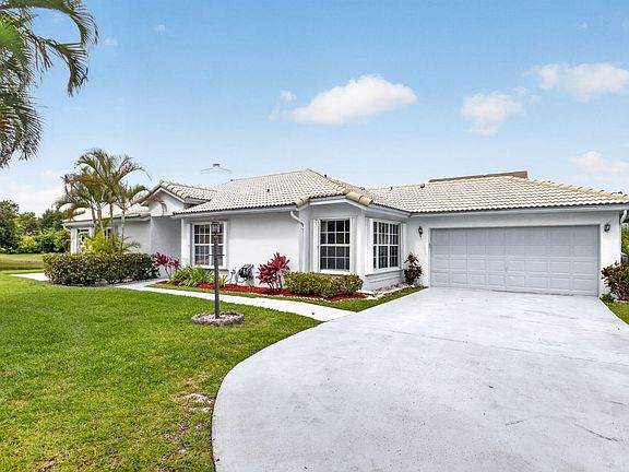 4th image of 6413 Lansdowne Circle