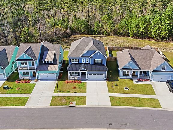 2nd image of 383 Wappoo Trace Ln
