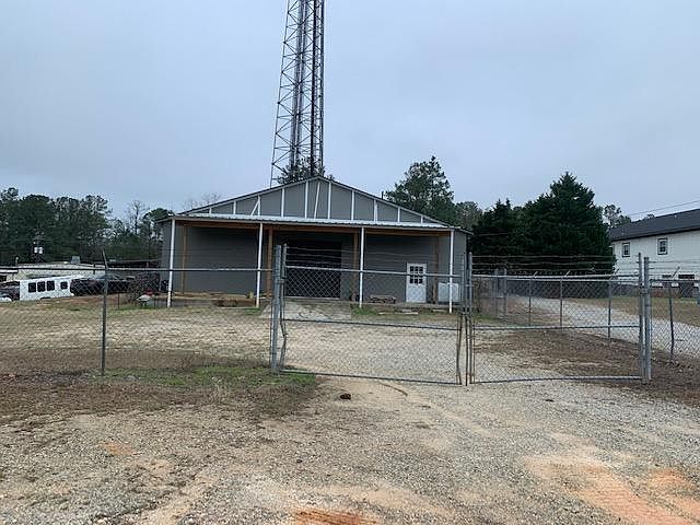 1st image of 117 Creekside Dr