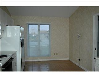 4th image of 6221 Tamerlane Ct