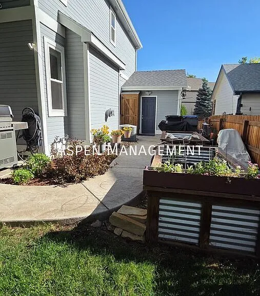 3681 Sunflower Cir — Photo 7
