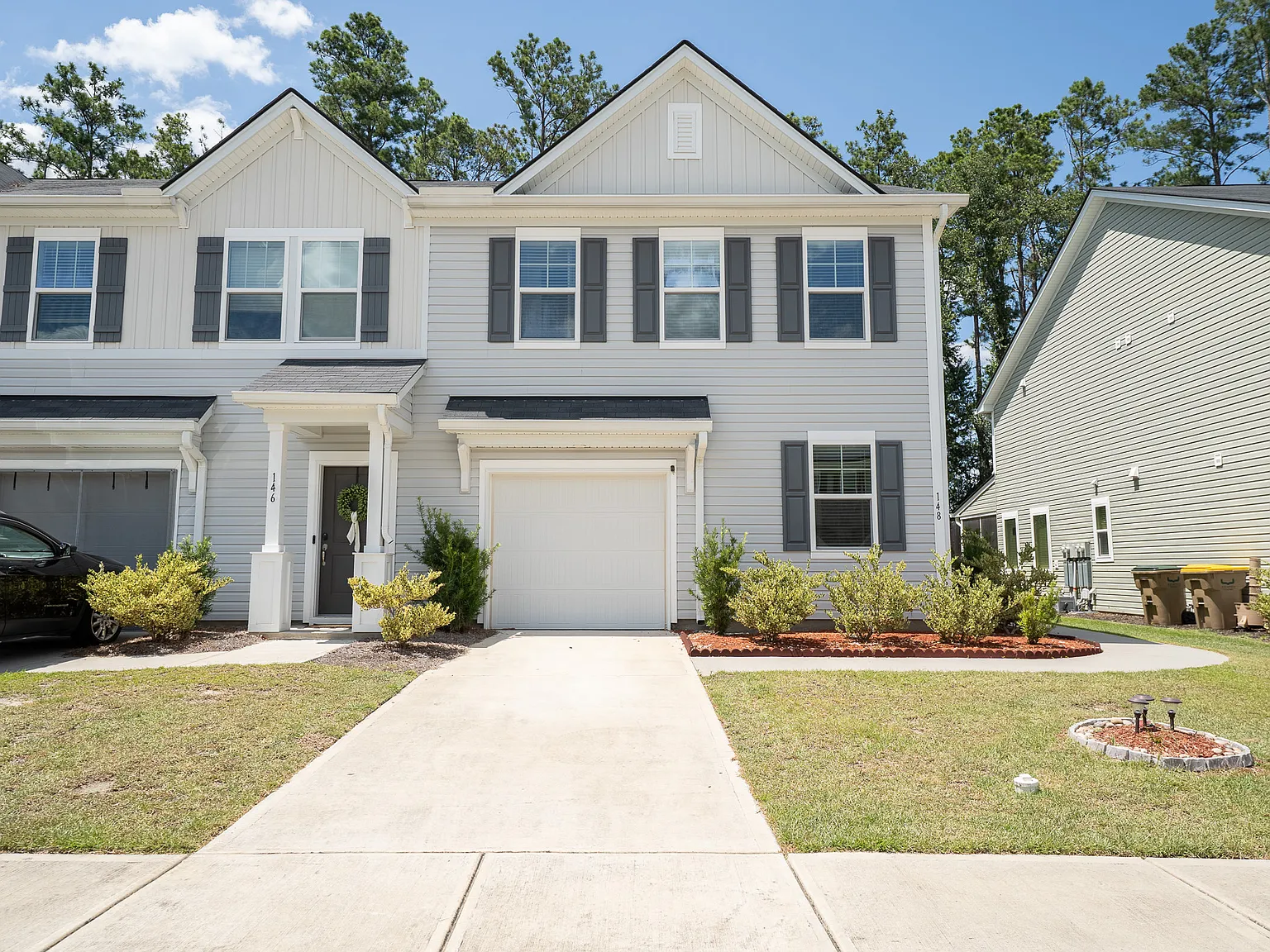3 bed, 2.5 bath, 1654 sqft, $1,700 — Photo 2