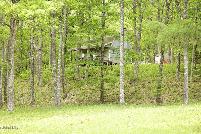 3rd image of 241 Minke Road