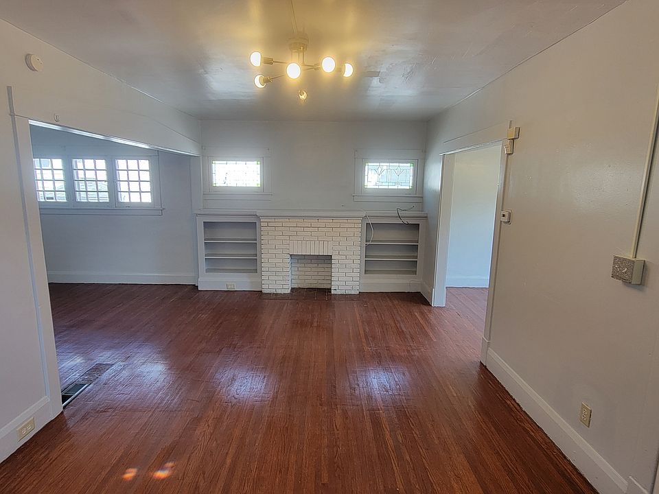 1st image of 320 Newburgh Ave