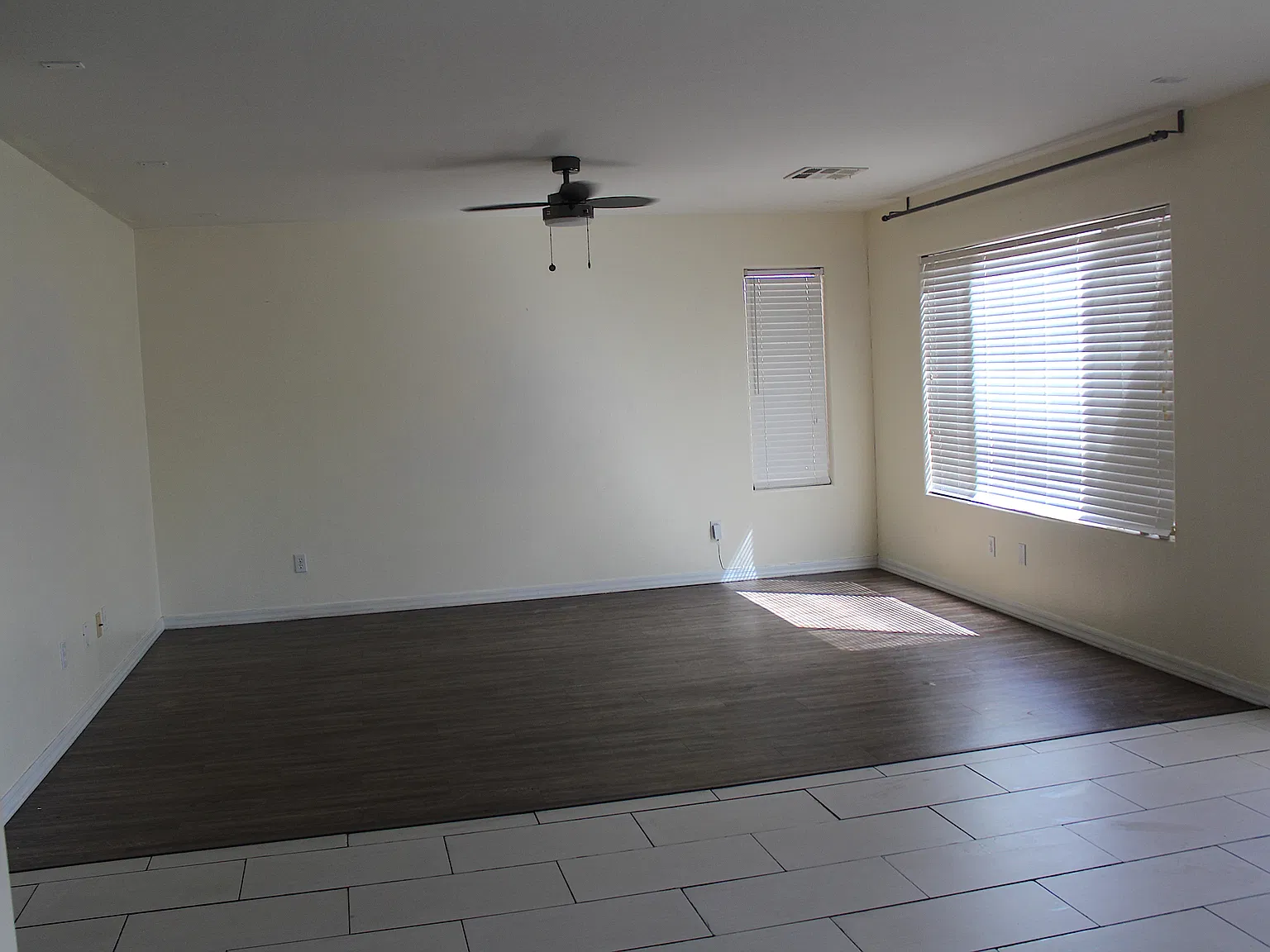 5 bed, 2328 sqft, $2,600 — Photo 4
