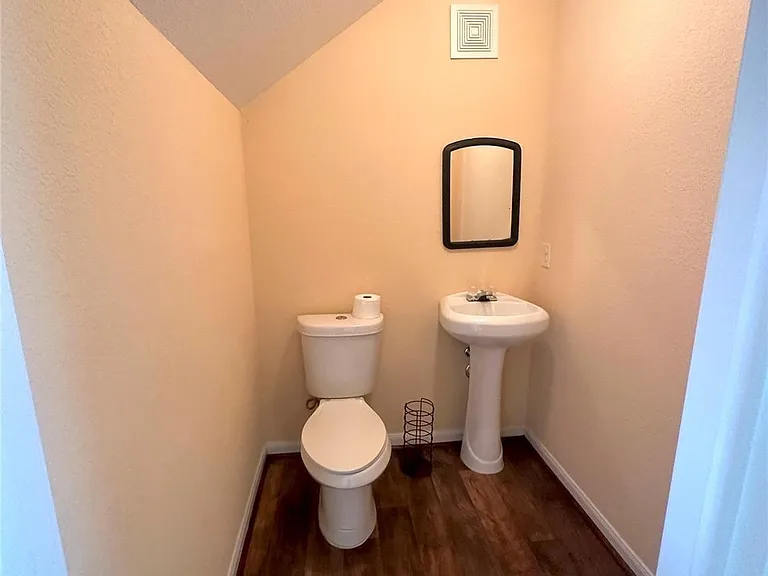 8704 San Rocco St — Photo 19