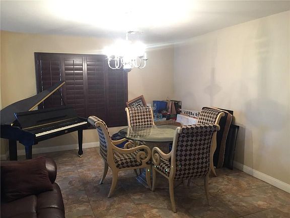 4th image of 8721 Castle View Ave #0