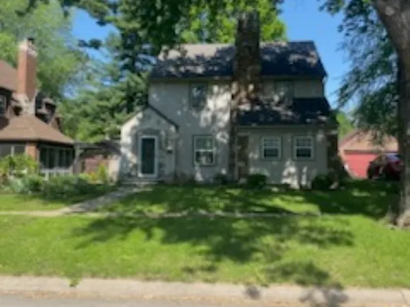 2211 Melrose St, Rockford, IL 61103