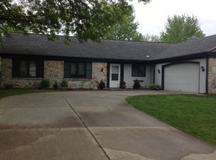 6330 Winnebago Ct, Fort Wayne, IN 46815