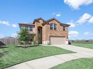 3939 Barnacle Ct, Baytown, TX 77521