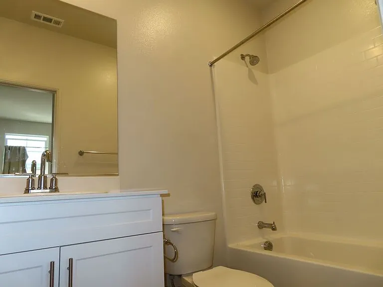 40585 Melrose Dr — Photo 23
