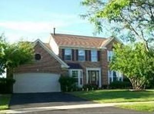 1574 Birmingham Ct, Crystal Lake, IL