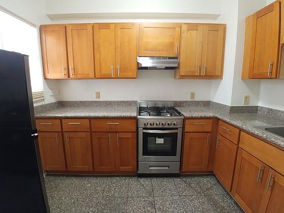 3rd image of 765 Geary St APT 304