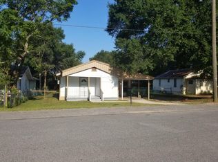 160 Kit Dr, Crestview, FL 32536