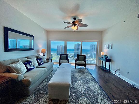 4th image of 2 Oceans West Blvd APT 1208
