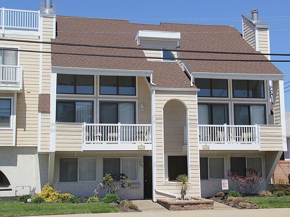 5th image of 3344 Central Ave #3344