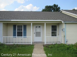 741 Pinewood Dr, Jacksonville, NC 28546