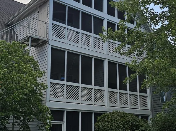 1376 S College Mall Rd, Bloomington, IN 47401