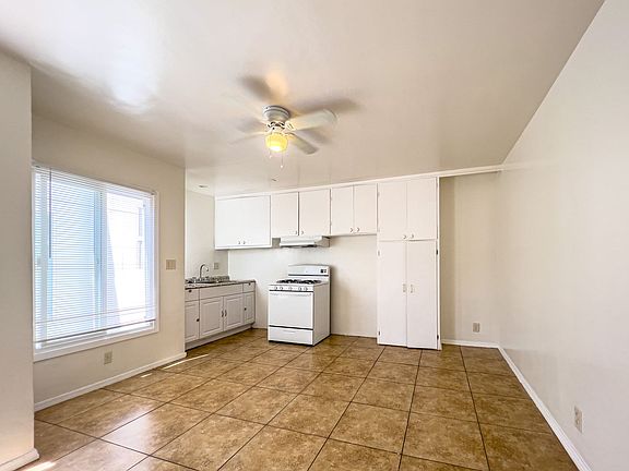 3rd image of 425 W Garfield Ave #F