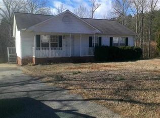 316 Beaver Dam Dr, Chesnee, SC 29323