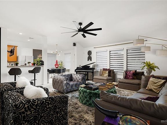 4th image of 4106 Santa Olivia St