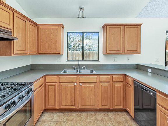 5th image of 6508 Derby Dr