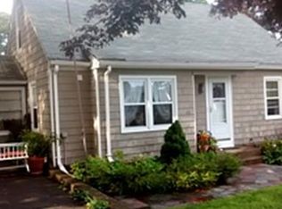 60 Walnut St, Attleboro, MA 02703