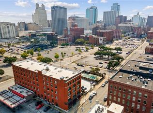 609 Central St APT 1105, Kansas City, MO 64105